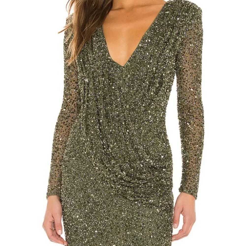 NWT Retrofête Green Long Sleeve Sequin Dress With Plunging Neckline Size L - Picture 2 of 15